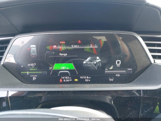 WA1AAAGEXNB026314 Audi E-tron Premium Quattro