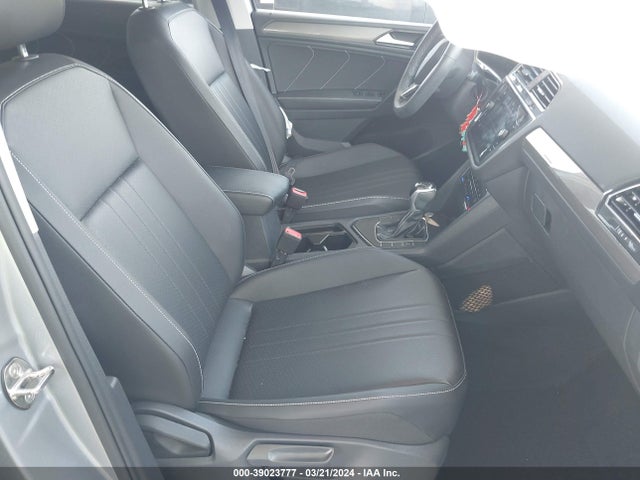 3VVNB7AX7PM008867 Volkswagen Tiguan 2.0t Se
