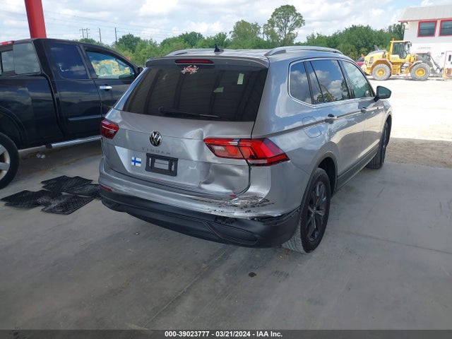 3VVNB7AX7PM008867 Volkswagen Tiguan 2.0t Se
