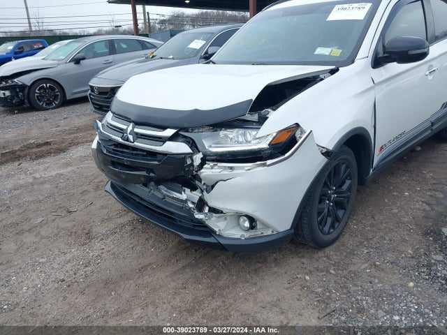Mitsubishi Outlander Le 2018 JA4AZ3A36JZ019034 Image 6