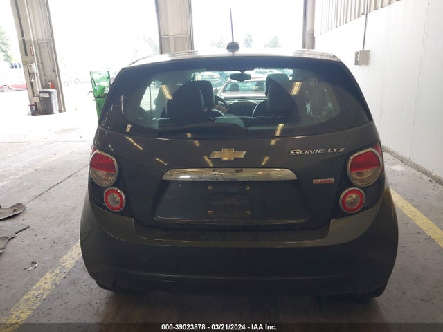 Chevrolet Sonic Ltz Auto 2016 1G1JE6SB0G4158759 Image 16