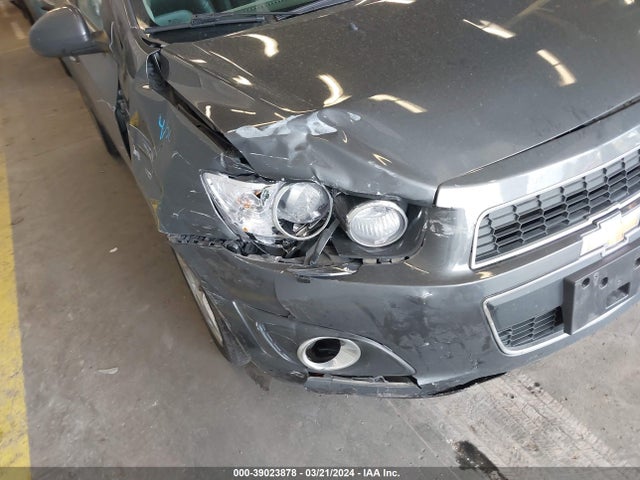 Chevrolet Sonic Ltz Auto 2016 1G1JE6SB0G4158759 Image 6