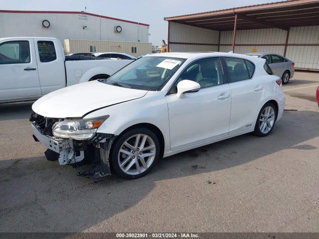 JTHKD5BH3F2230835 Lexus CT 200H