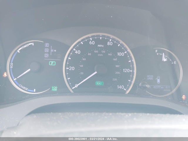 JTHKD5BH3F2230835 Lexus CT 200H
