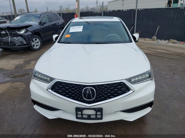 19UUB1F52JA004987 Acura Tlx Tech Pkg