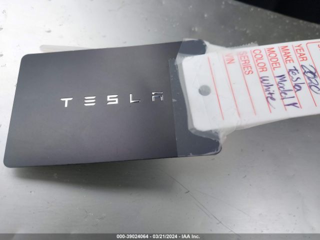 5YJYGDEE9LF056695 Tesla Model Y Long Range Dual Motor All-wheel Drive
