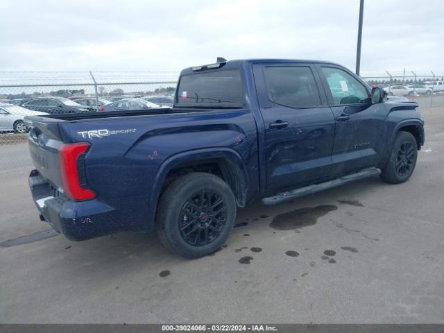 5TFLA5AB4NX011203 Toyota Tundra Sr5