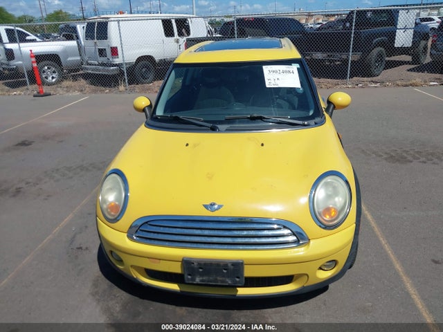 2009 MINI COOPER WMWML33589TX50028 Photo 5