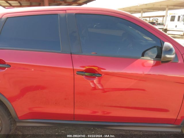 JA4AP3AU9KU014553 Mitsubishi Outlander Sport 2.0 Le