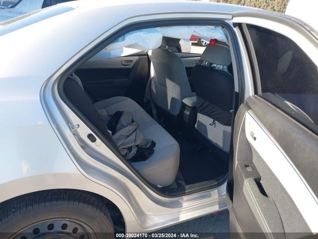 Toyota COROLLA LE 2016 5YFBURHE6GP375781 Image 8