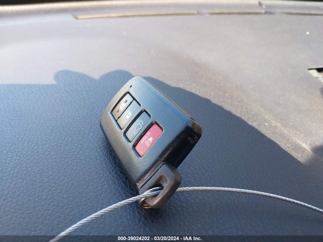 Toyota Rav4 Limited 2015 2T3DFREV3FW366404 Image 11