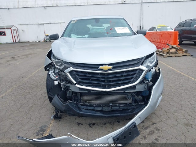 Chevrolet EQUINOX LS 2018 2GNAXHEV1J6270261 Image 12