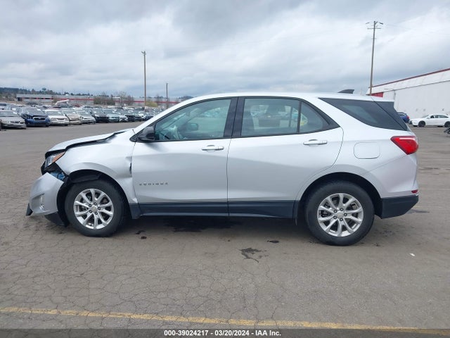 Chevrolet EQUINOX LS 2018 2GNAXHEV1J6270261 Image 14