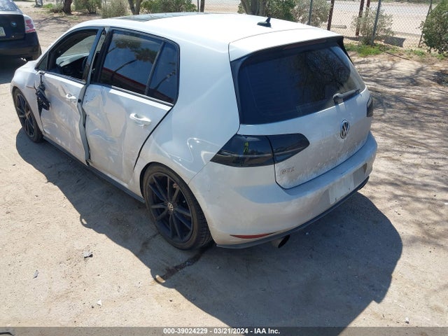 3VW5T7AU9FM017308 Volkswagen Golf Gti 2.0t Se 4-door