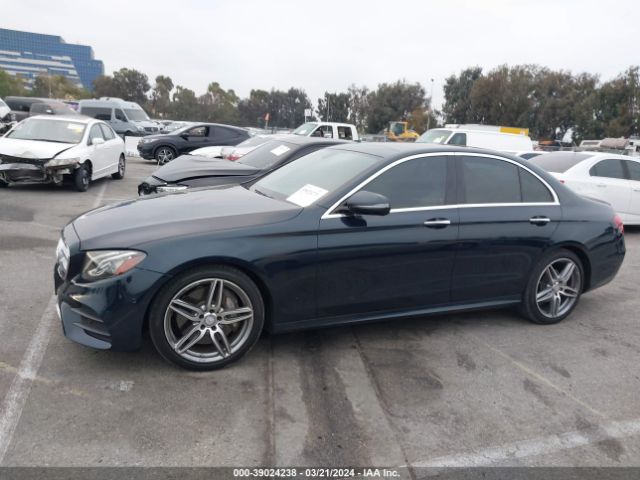 WDDZF4JB8HA044028 Mercedes-Benz E 300