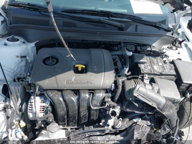 3KPF24AD1RE738990 KIA Forte Lxs