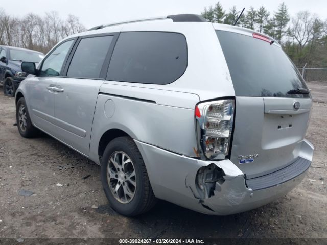 KNDMG4C70E6538022 KIA SEDONA LX