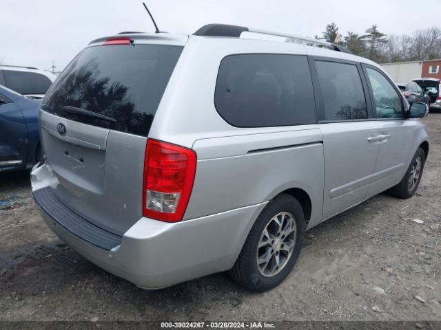KNDMG4C70E6538022 KIA SEDONA LX