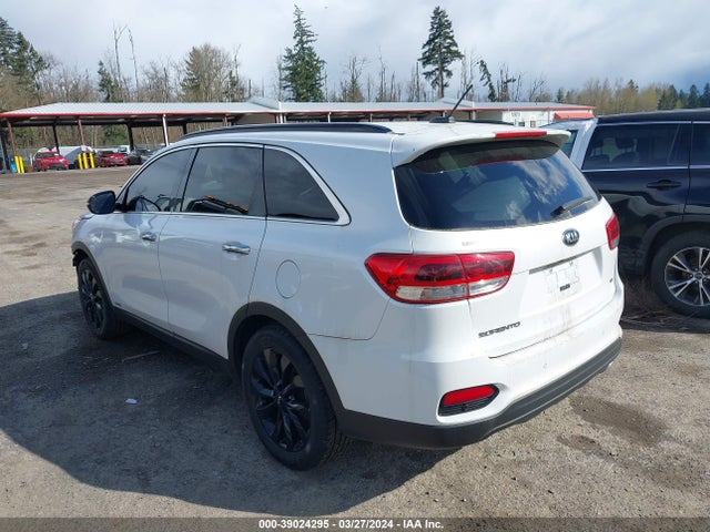 KIA Sorento 3.3l S 2019 5XYPGDA50KG586899 Image 3