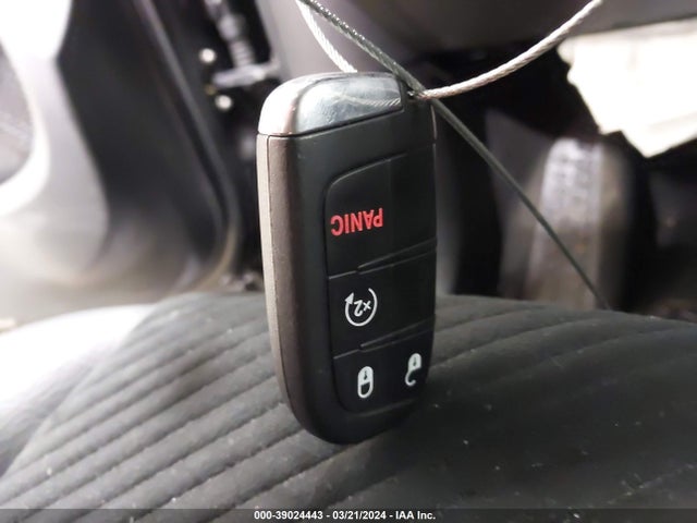 2018 FIAT 500X ZFBCFYCB5JP688743 Photo 10