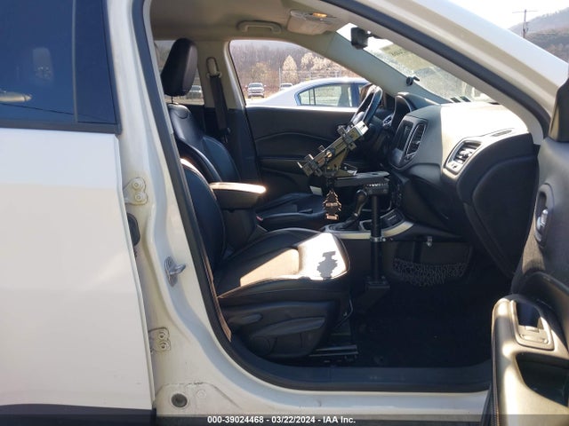 Jeep Compass Latitude Fwd 2019 3C4NJCBB6KT802075 Image 5