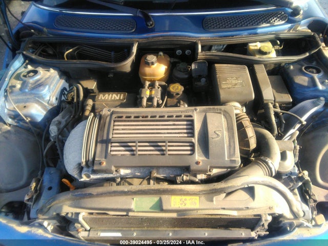 2006 MINI COOPER S WMWRE33556TN28056 Photo 9