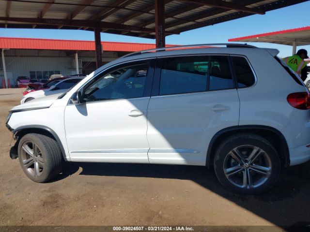 WVGTV7AX8HK027896 Volkswagen Tiguan 2.0t Sport