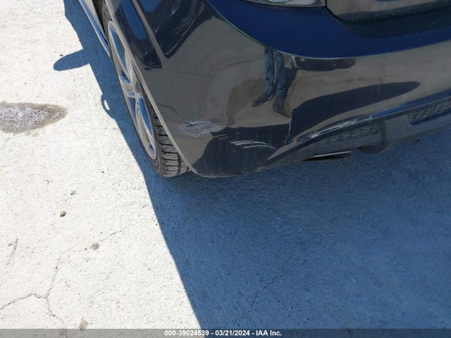 Chevrolet Sonic Rs Manual 2015 1G1JH6SB9F4126026 Image 16