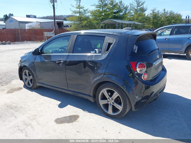 Chevrolet Sonic Rs Manual 2015 1G1JH6SB9F4126026 Image 3
