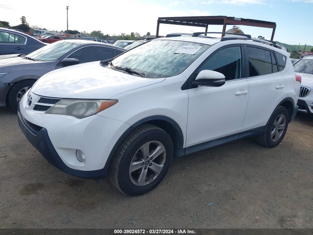 Toyota Rav4 Xle 2015 2T3WFREV7FW172659 Image 2