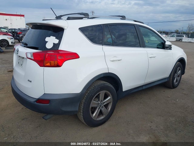 Toyota Rav4 Xle 2015 2T3WFREV7FW172659 Image 4