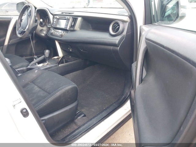 Toyota Rav4 Xle 2015 2T3WFREV7FW172659 Image 5