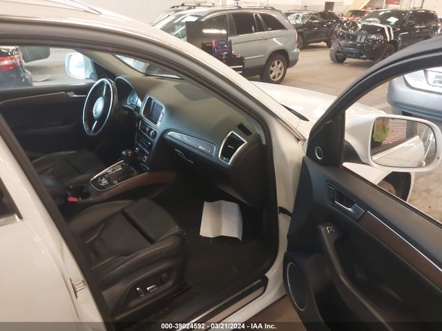 WA1LFAFP3EA009180 Audi Q5 2.0t Premium