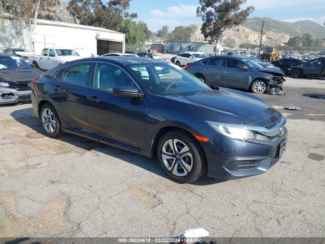 Honda Civic Lx 2018 2HGFC2F53JH525505 main image