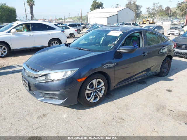 Honda Civic Lx 2018 2HGFC2F53JH525505 Image 2