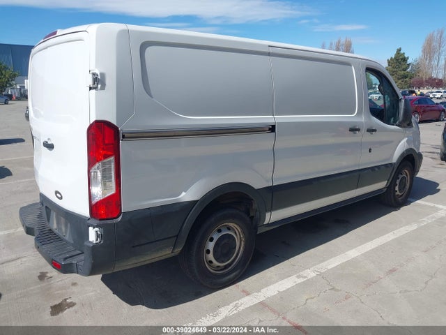Ford Transit-150 2019 1FTYE1YM7KKA36325 Image 4