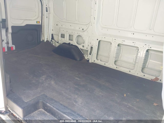 Ford Transit-150 2019 1FTYE1YM7KKA36325 Image 8
