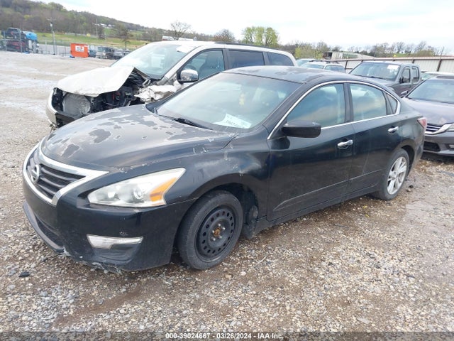 Nissan Altima 2.5 S 2014 1N4AL3AP9EC275922 Image 2