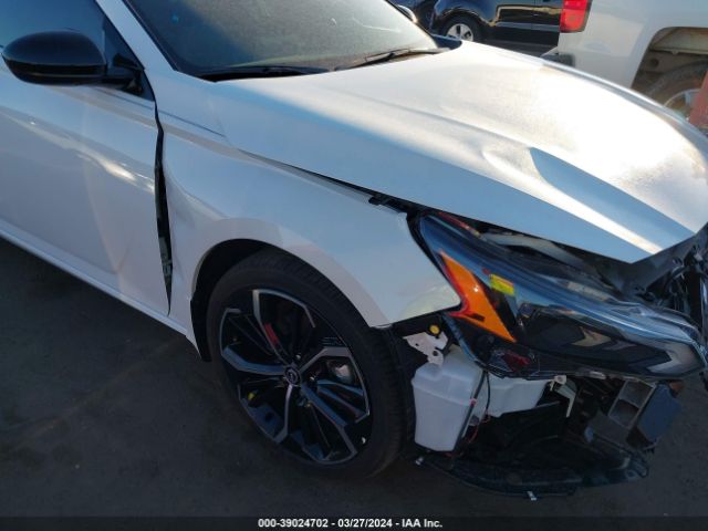 1N4BL4CW4RN349983 Nissan Altima Sr Intelligent Awd