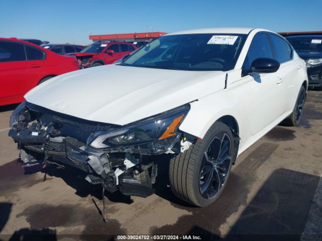 1N4BL4CW4RN349983 Nissan Altima Sr Intelligent Awd