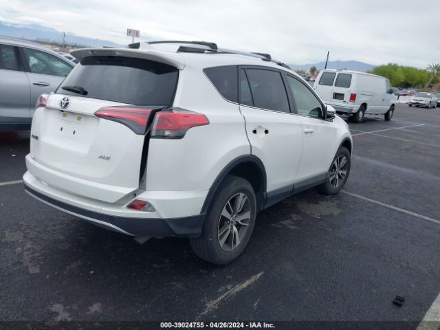 JTMWFREV5GJ070227 Toyota Rav4 Xle