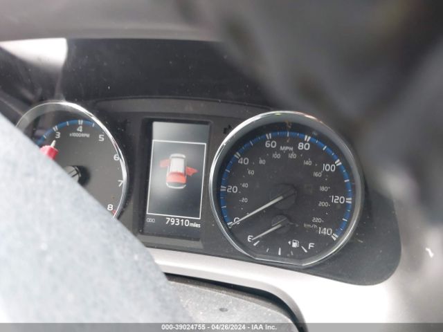 JTMWFREV5GJ070227 Toyota Rav4 Xle