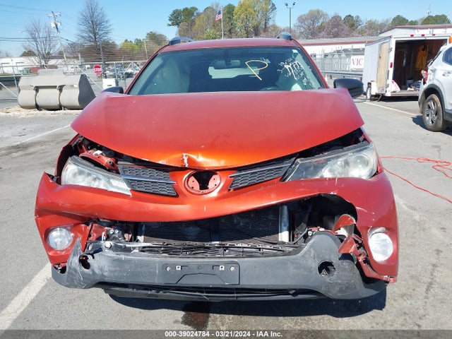 Toyota RAV4 LE 2015 JTMBFREV4FJ018858 Image 12