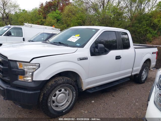 1FTFX1EF2FKD38411 Ford F-150 Xl