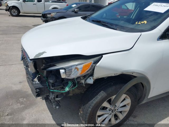 5XYPG4A37HG216931 KIA Sorento 2.4l Lx