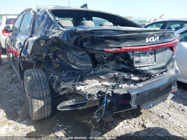 3KPF44AC2NE483049 KIA Forte Gt Manual