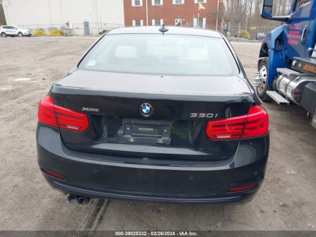 WBA8D9G37HNU65785 BMW 330i Xdrive