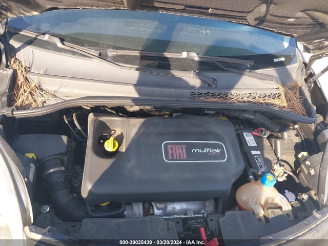 2014 FIAT 500L ZFBCFADH9EZ015233 Photo 9