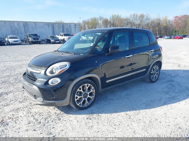 2014 FIAT 500L ZFBCFADH9EZ015233 Photo 1