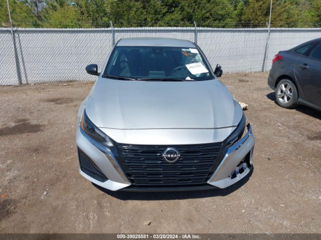1N4BL4DV4RN337399 Nissan Altima Sv Fwd